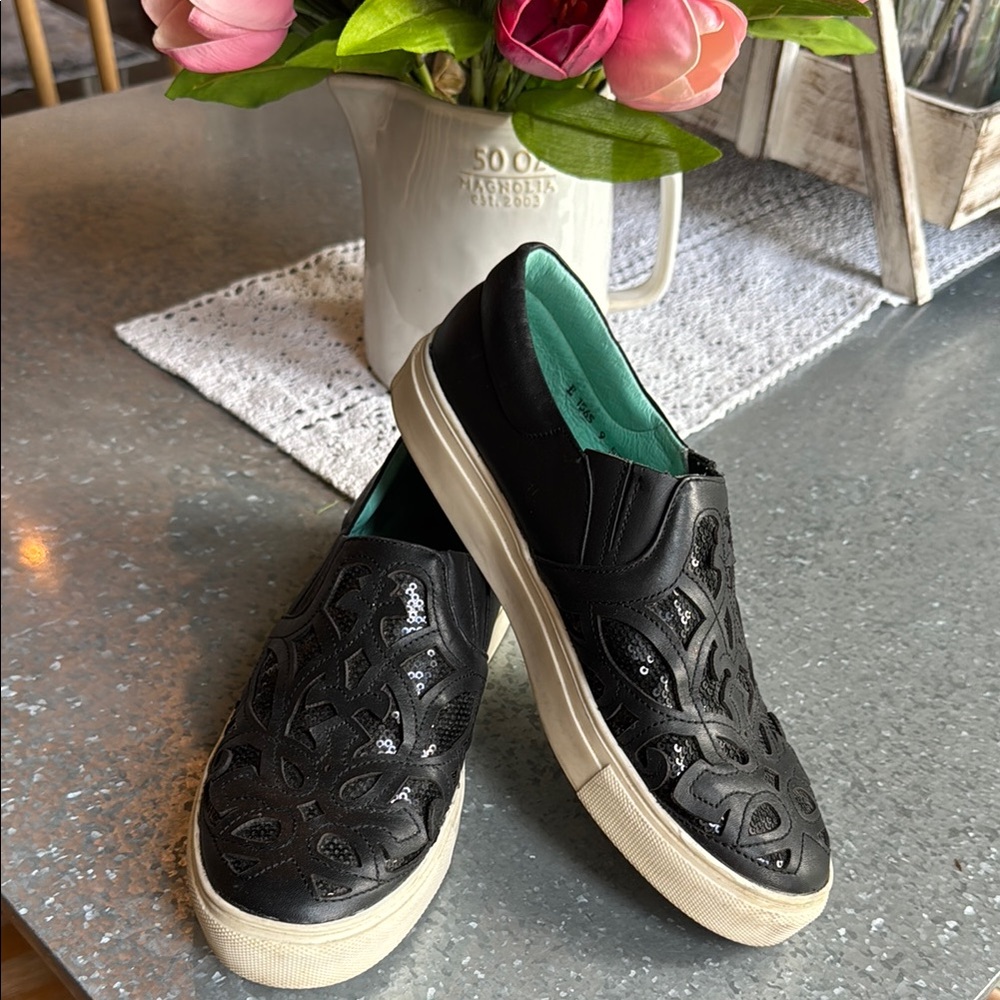 Corral Black Sneakers Low-Top Canvas Casual